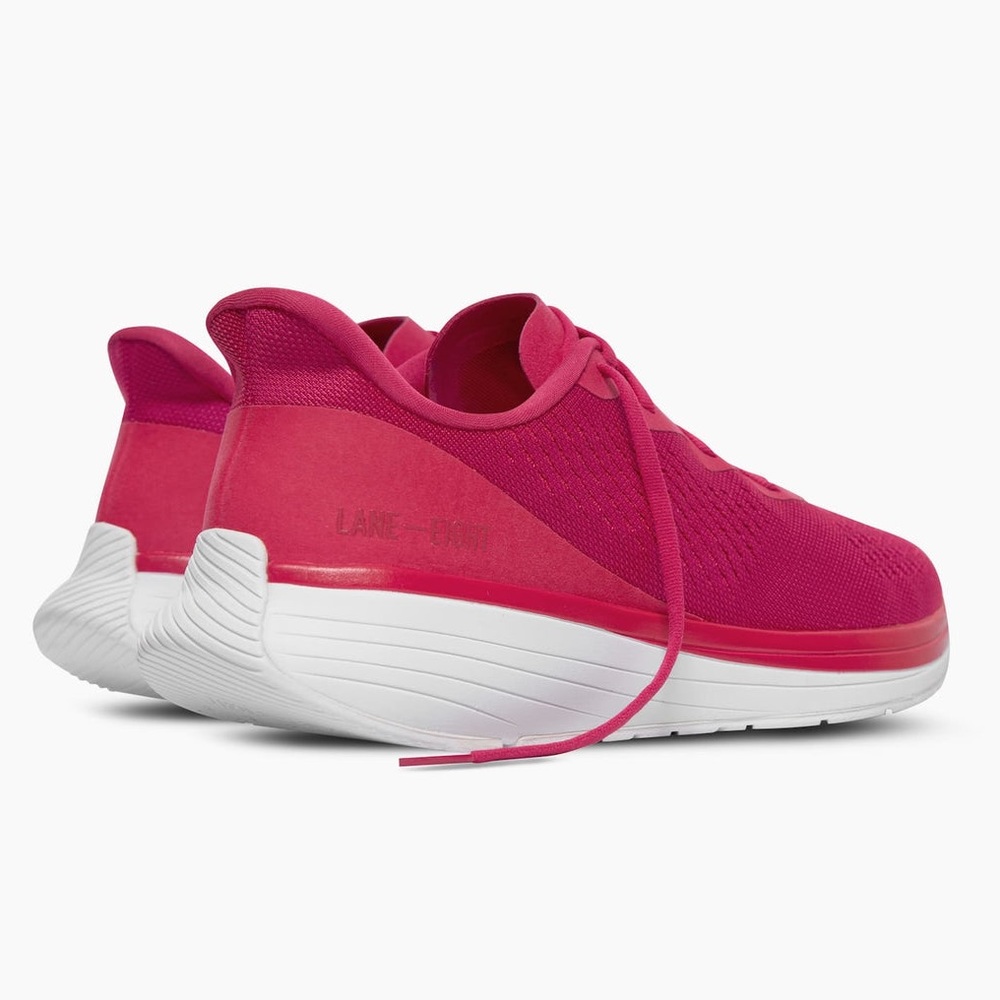 COPY - Lane Eight Women’s Relay Trainer in Hibiscus size 8. New without box